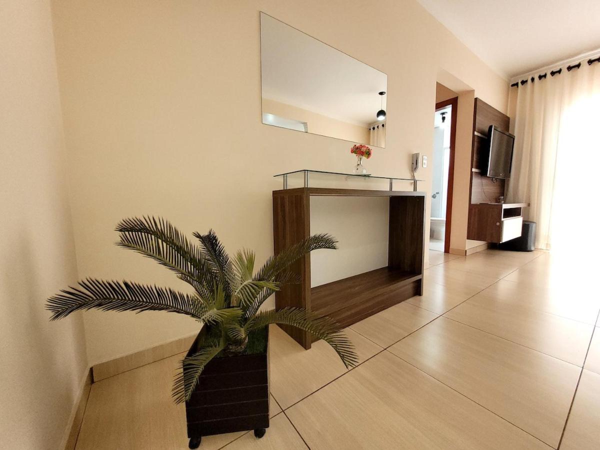 Grande Apt No Centro C/ Cozinha Completa Varanda Poços de Caldas 외부 사진